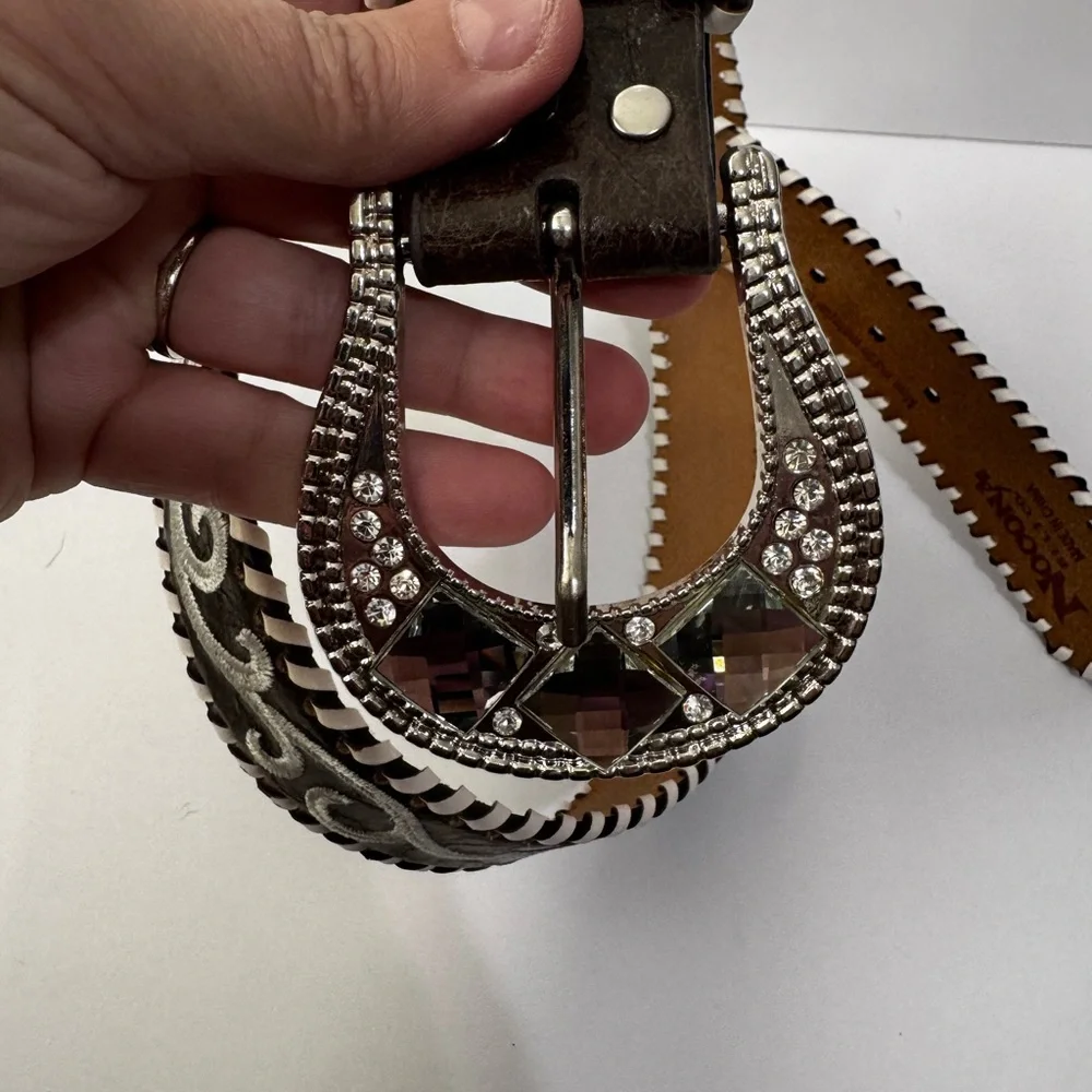 Nocona Brown and Silver Women's Belt with Crystal Buckle large like new
